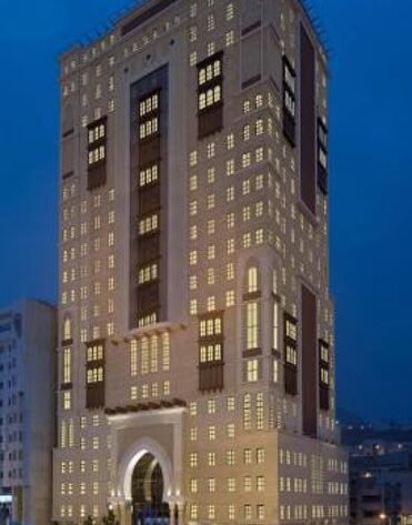 فندق الجوهرة ذو الخمس نجوم (تسليم)